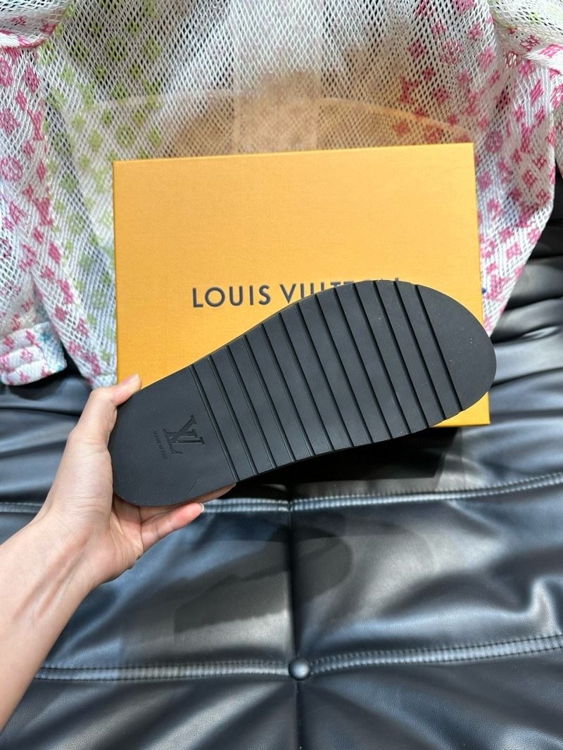 Louis Vuitton Slippers